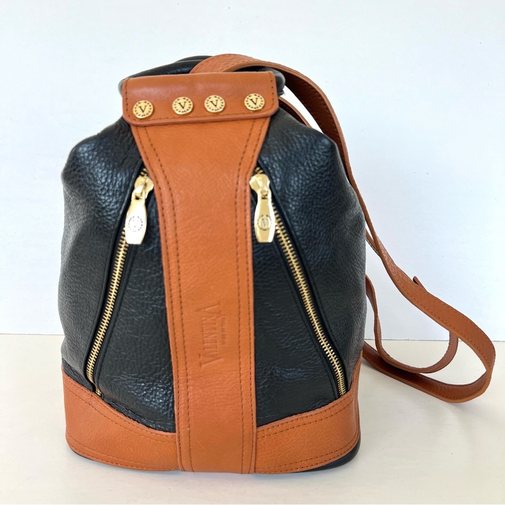 VALENTINA Carrano Black Tan Pebbled Leather Convertible Shoulder Sling Backpack - Picture 5 of 16